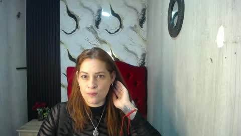 esmeralda black online show from May 6, 3:34 am