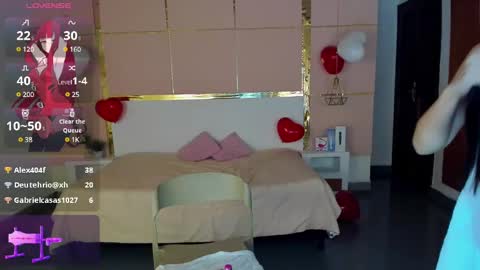 Snapshot of esmeraldalindsey chatting on February 15, 7:27 am ESMERALDA online show from February 15, 7:27 am