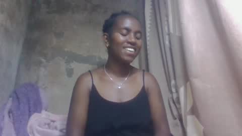 estanie online show from October 6, 7:10 pm