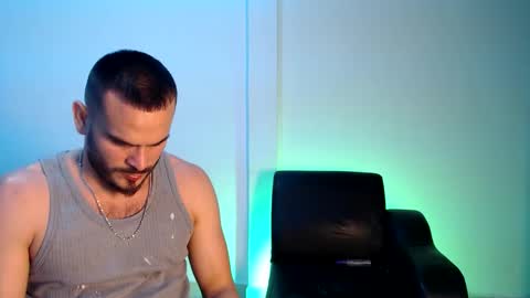 Esteban Fernandez online show from November 6, 2:47 am