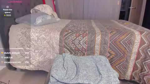 Snapshot of esteban_stud97 chatting on October 15, 12:03 am Esteban Stud online show from October 15, 12:03 am
