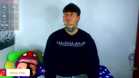 Esteban independent model online show from February 24, 12:05 pm