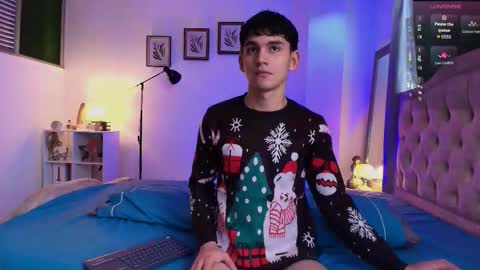 Esteban online show from December 5, 11:52 am