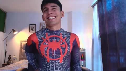 Esteban online show from October 30, 1:23 pm