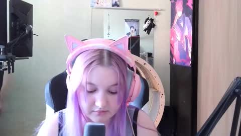 Kate online show from March 29, 7:10 am