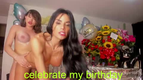 Snapshot of estefania1812 chatting on December 20, 9:00 am estefania1812 online show from December 20, 9:00 am