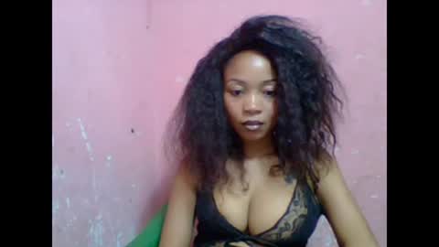 estelah20 online show from October 5, 12:13 pm