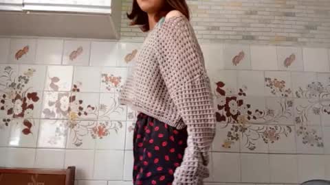 estellekirbo online show from March 19, 1:27 pm