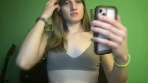 Esther Grey online show from January 25, 2:15 am