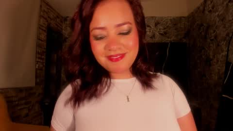 Snapshot of estrella05_ chatting on February 27, 3:29 am estrella05_ online show from February 27, 3:29 am