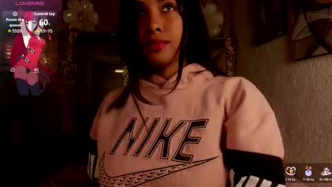 estrellaa_11 online show from February 2, 1:19 pm