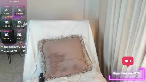 - E S T R E L L A  M I L F - online show from October 11, 6:07 am