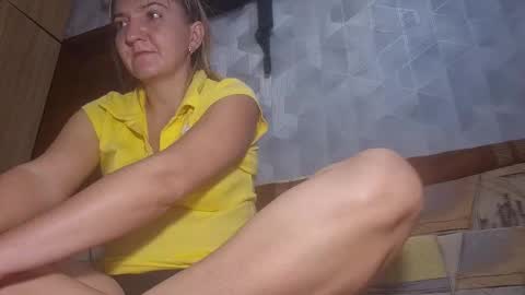 estrellawalters online show from September 24, 10:44 am