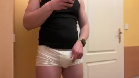 Tom online show from January 10, 12:27 am