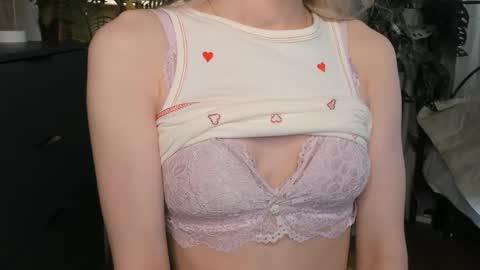 Natalie online show from April 12, 7:45 am