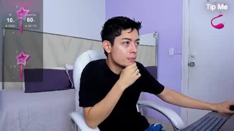ethan12_ online show from July 24, 3:26 am