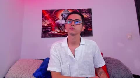 ETHAN SAI online show from October 28, 9:49 pm