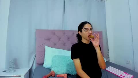 ethanblackwoodd online show from February 6, 10:01 pm