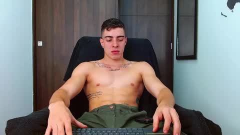 ethangreey1 online show from February 15, 4:01 pm