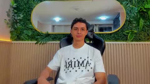 ethanlowell online show from January 7, 4:17 am