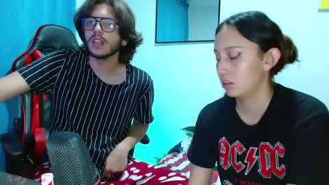 ethan and eve online show from December 3, 3:26 am