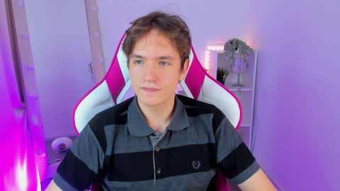 Ethan online show from October 2, 9:13 pm