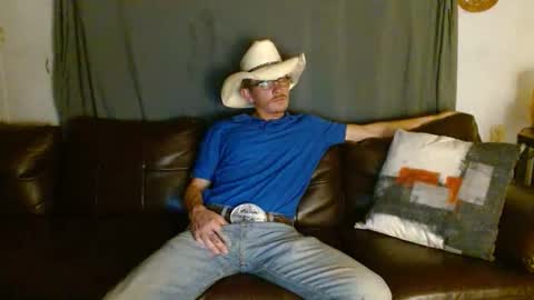 ethansteelexxx2 online show from March 8, 1:50 am