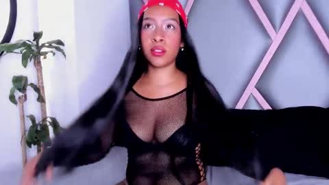 euphoria_06 online show from November 19, 4:01 am