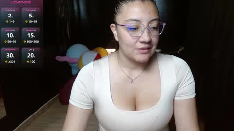 Eva online show from January 9, 2:29 pm