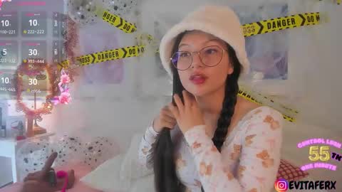 Evaa Depp online show from October 28, 5:14 pm