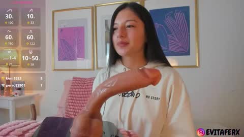 Evaa Depp online show from October 6, 4:14 pm