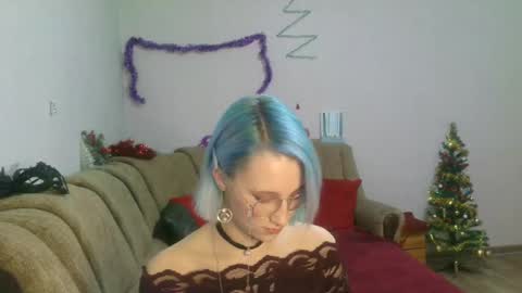 eva_forrest online show from December 17, 5:58 pm