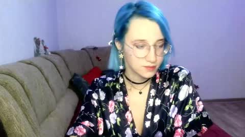 eva_forrest online show from December 7, 1:08 am