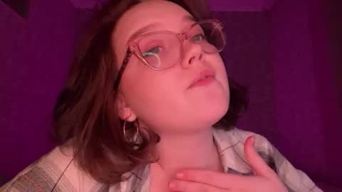 eva_kittenn online show from January 5, 5:27 pm