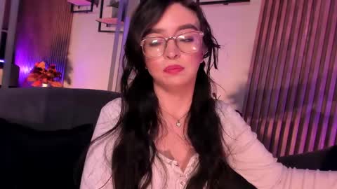 Angelinne online show from April 19, 3:18 am