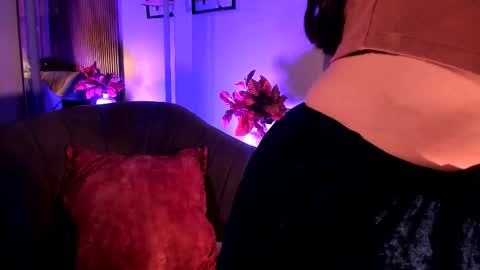 Angelinne online show from February 25, 4:05 am