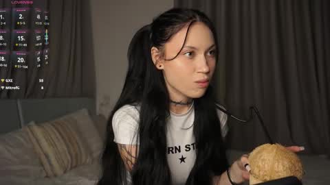 Eva online show from October 18, 3:38 pm