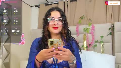 Eva  online show from October 8, 12:00 pm