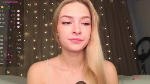 Hello Im Eva online show from January 13, 6:38 am