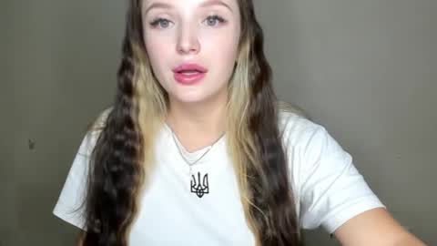 Eva online show from November 2, 8:31 pm