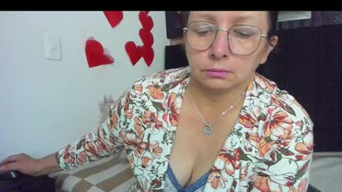 Eva online show from March 4, 9:11 pm