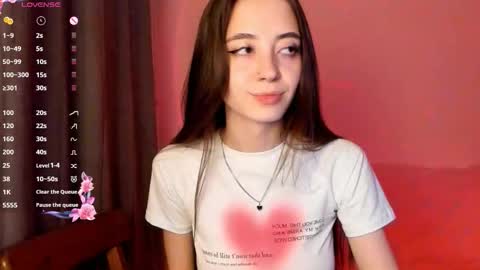 evabradly online show from October 21, 7:17 pm