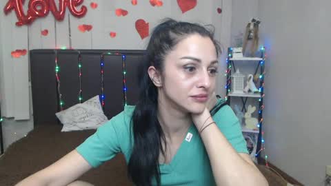 EvaClarkk online show from April 24, 1:02 pm