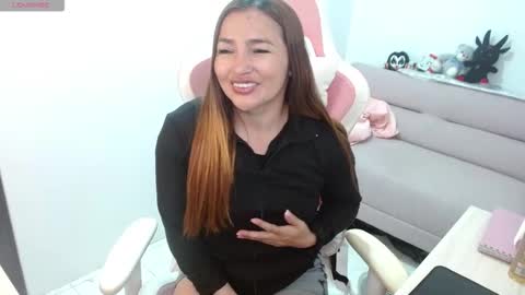 Eva online show from February 16, 8:07 pm