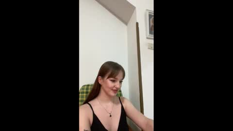 evakapnist online show from February 27, 9:07 pm