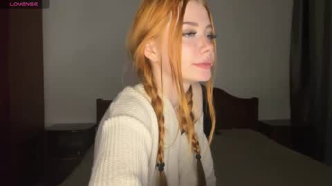 evakettystar online show from March 16, 4:33 pm