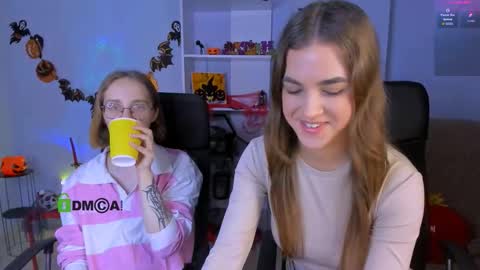 evalora online show from October 21, 12:10 pm