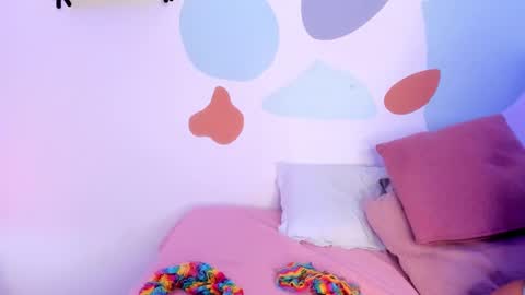 Snapshot of evalunna__ chatting on March 3, 2:15 am Eva Luna online show from March 3, 2:15 am