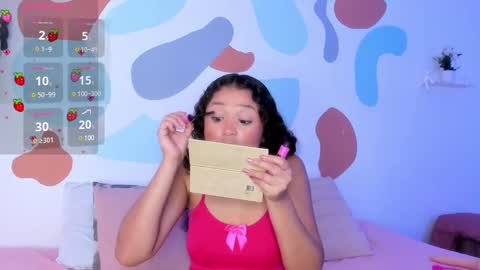Snapshot of evalunna__ chatting on March 11, 8:42 pm Eva Luna online show from March 11, 8:42 pm