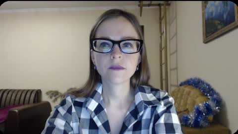 YourMistress online show from January 17, 9:28 am